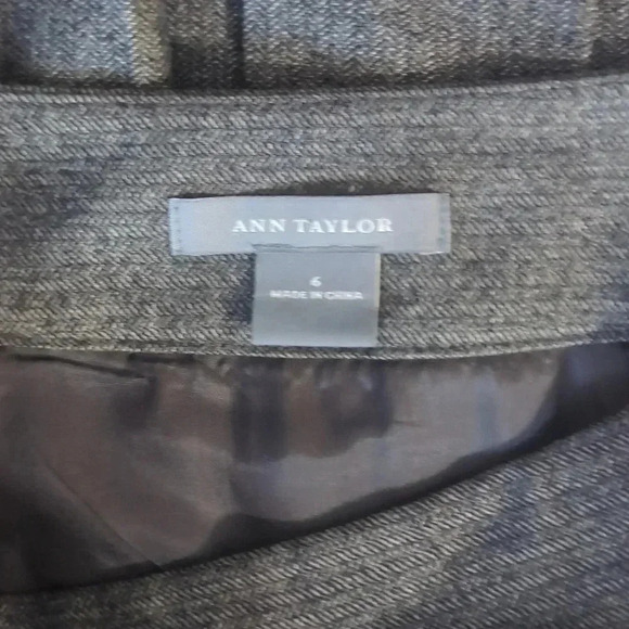 Ann Taylor Wool Cashmere Blend Dark Brown Herringbone Skirt - Picture 4 of 8